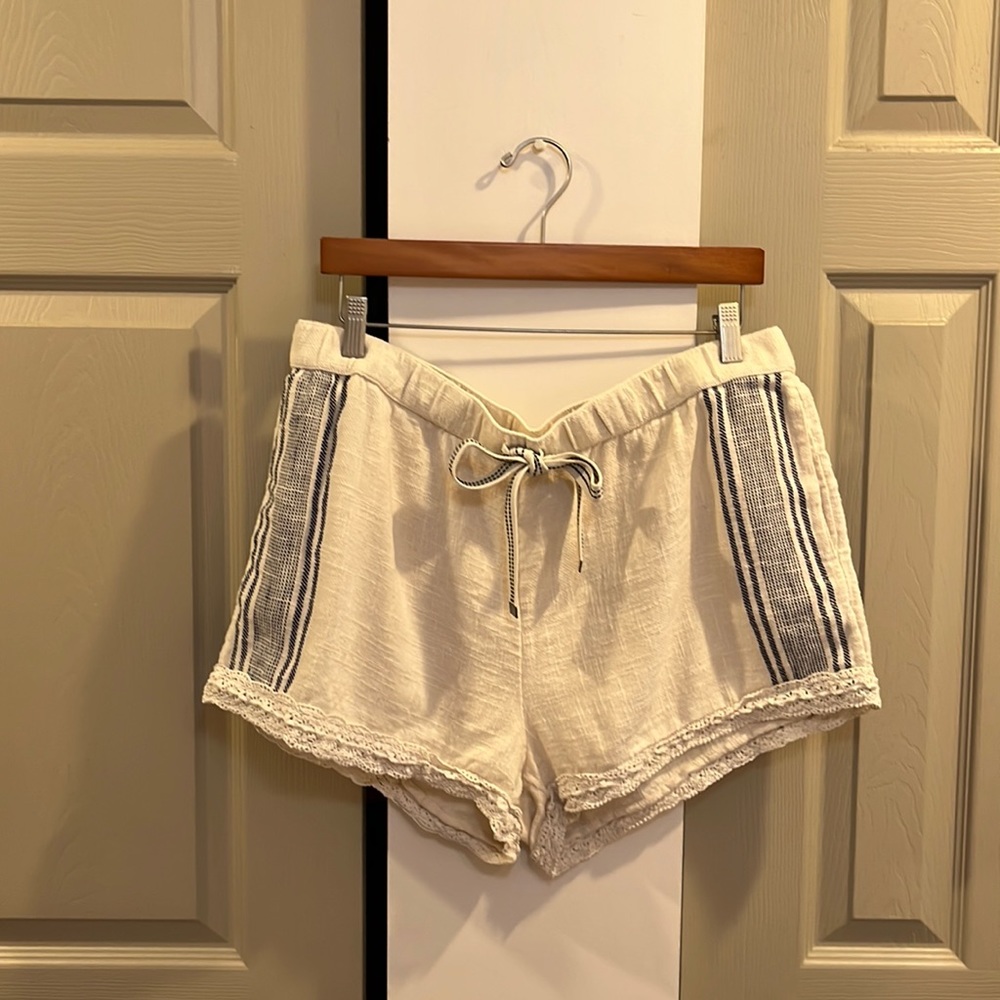 Aerie Beach Shorts